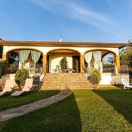 Agriturismo San Filippo カンパニャーティコ エクステリア 写真