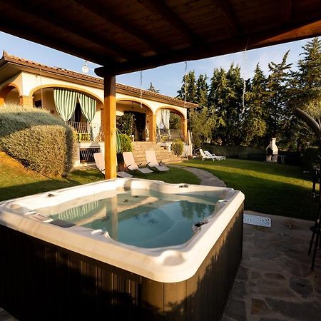 Agriturismo San Filippo カンパニャーティコ エクステリア 写真
